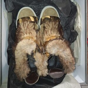 Men Giuseppe Zanotti sz 43 in Excellent condition